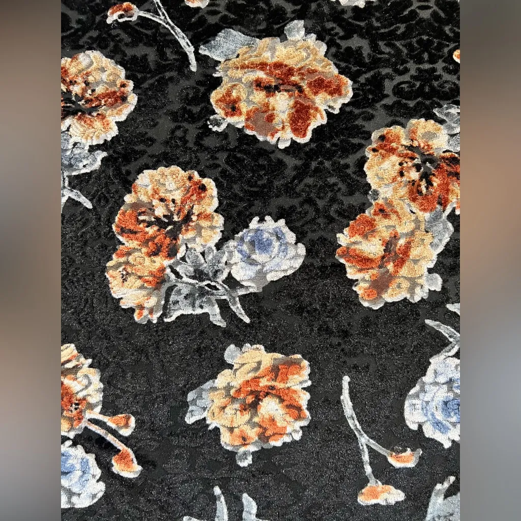 SOPHIA Floral Burnout Velvet & Mesh Top – Black – Size 34 (S/M) – EUC - Image 5