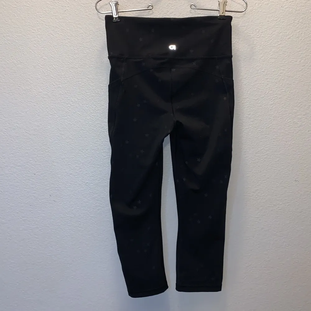 Gap  Fit blackout technology star XS regular athletic leggings - Image 4