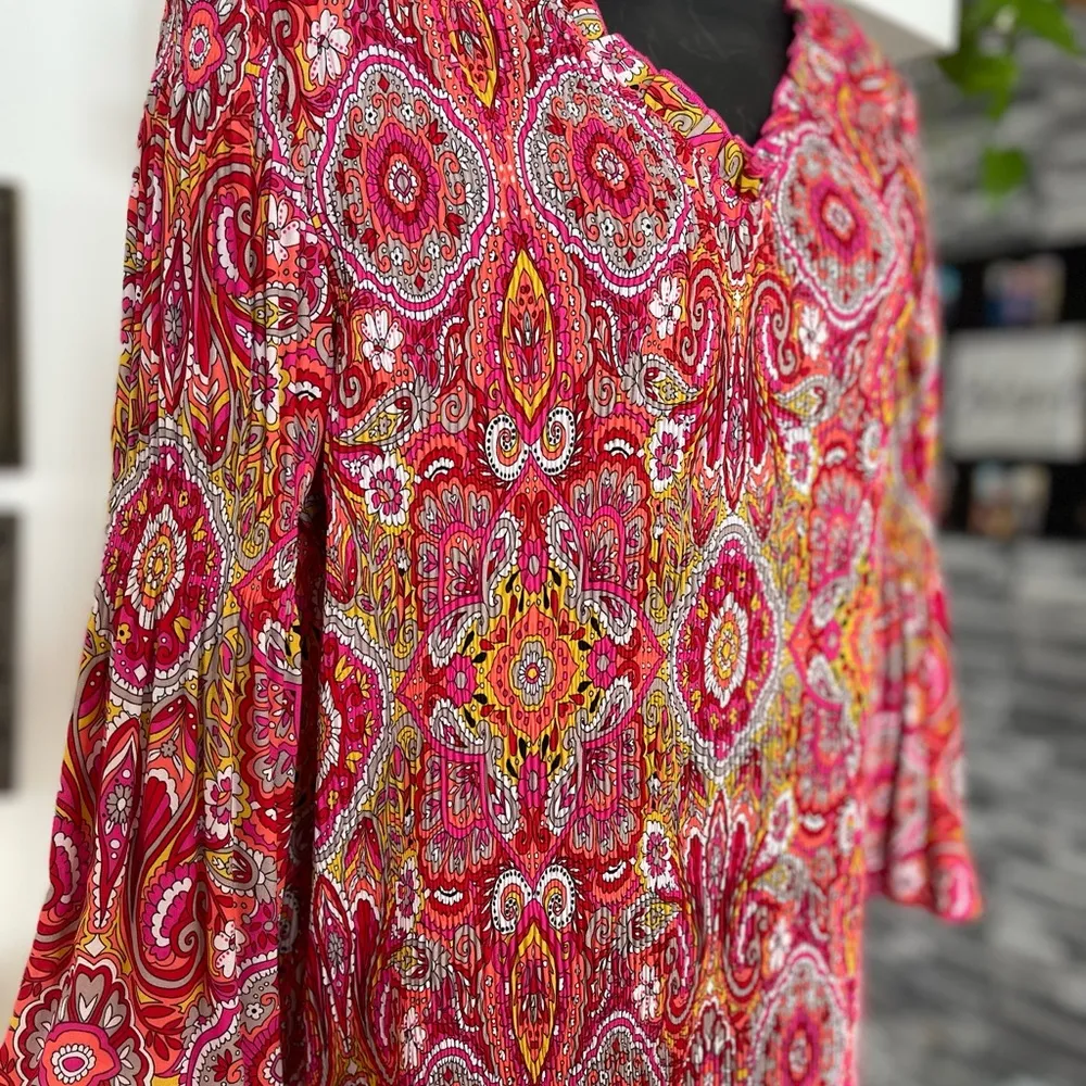 Chloé & René women's shift dress coral red pleated fabric bell sleeves size M - Image 2