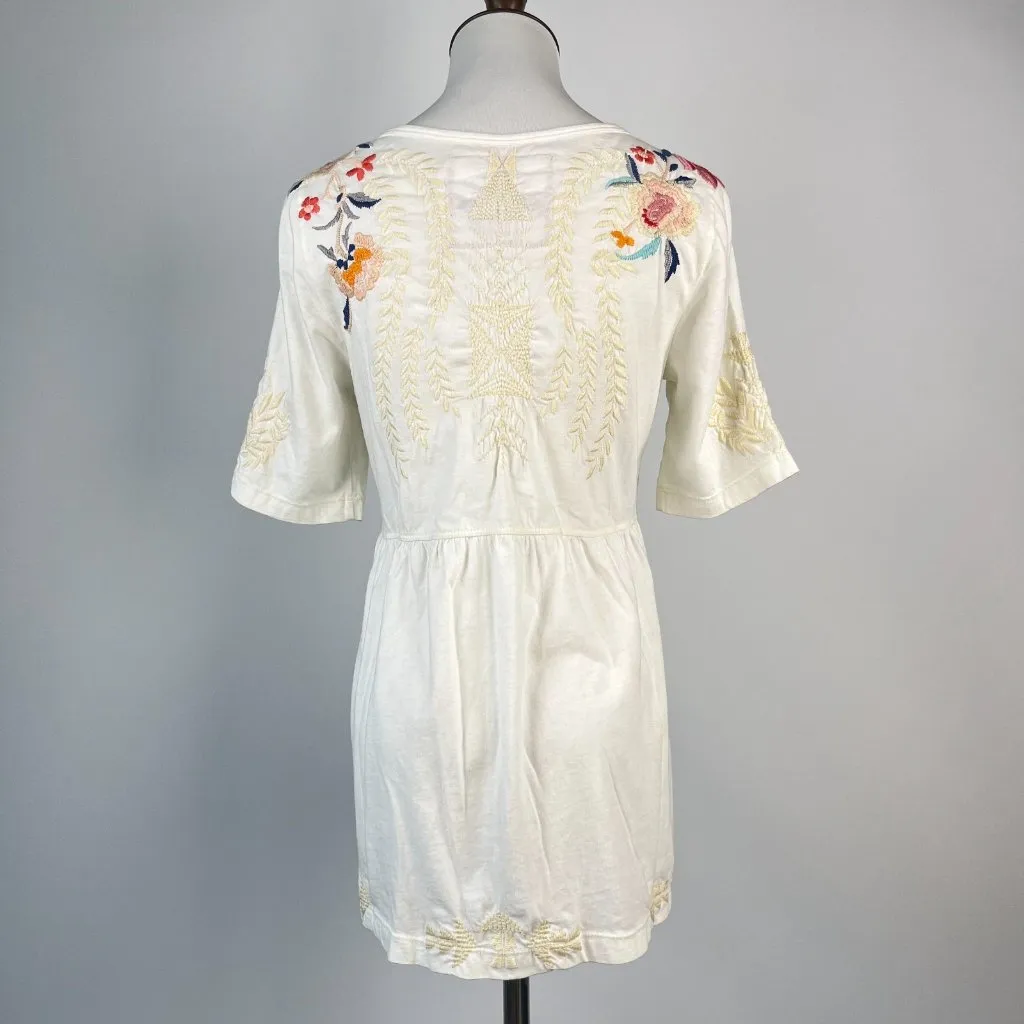 NWOT Johnny Was Embroidered Floral Short Sleeves Tee T-Shirt Size S Cream - Image 7