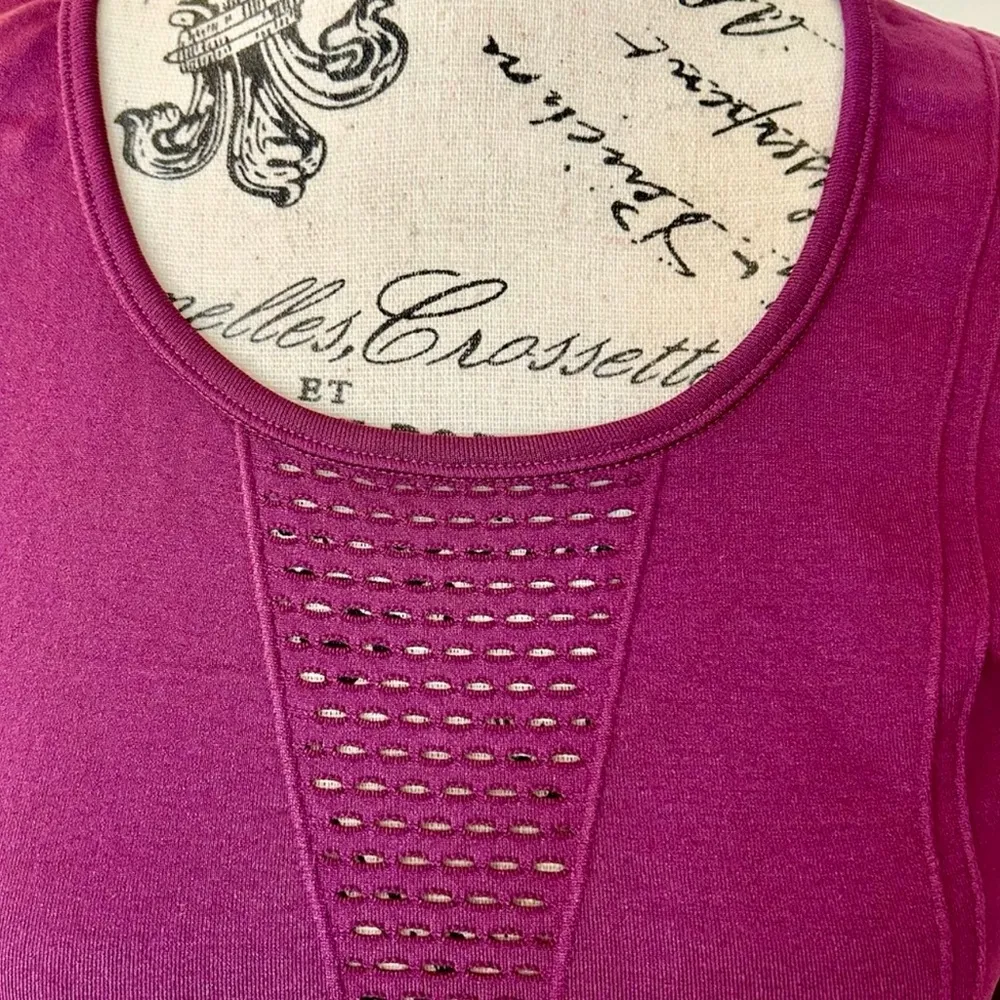 FABLETICS Arta Seamless Long Sleeve Vented  Mesh Running  Shirt~Burgundy Sz S💛 - Image 3