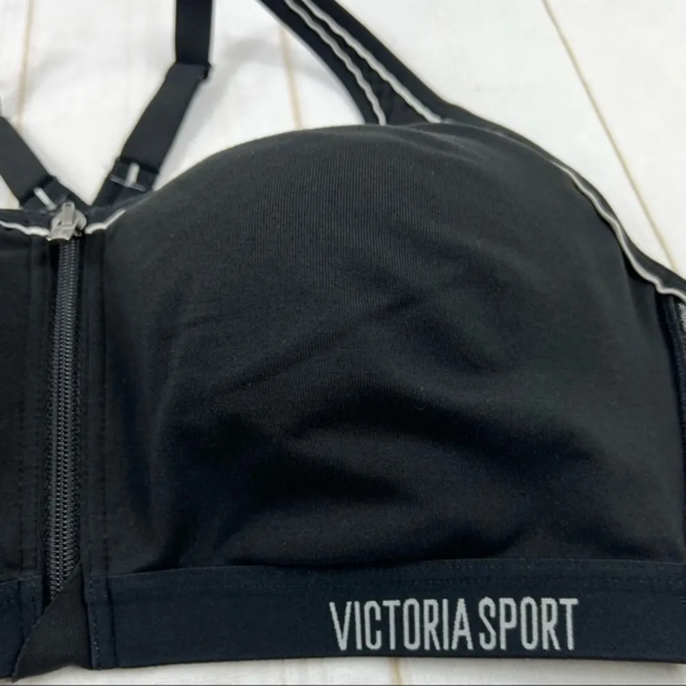 Knockout by Victoria’s Secret front-close sports bra size 36C - Image 2
