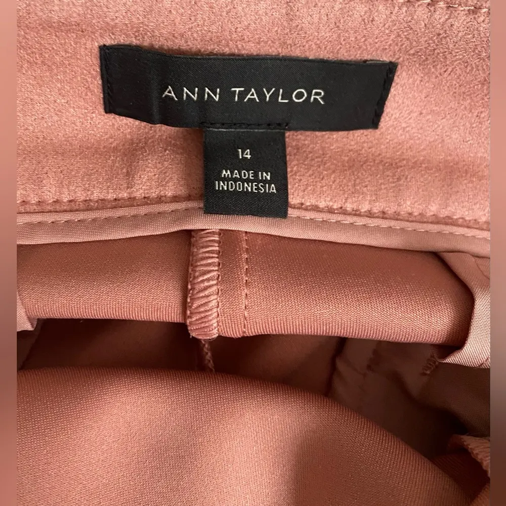 Wide Leg Crop Pants. Polyester/Spandex, Soft Material. Size 14 - Image 4