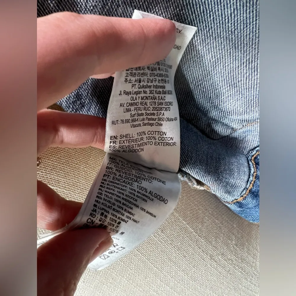 Roxy denim trucker jean jacket size xs - Image 8