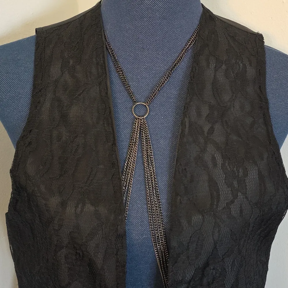 Vintage Black Lace Overlay Open Front Vest By Liz Sinclair Size undefined - Image 2
