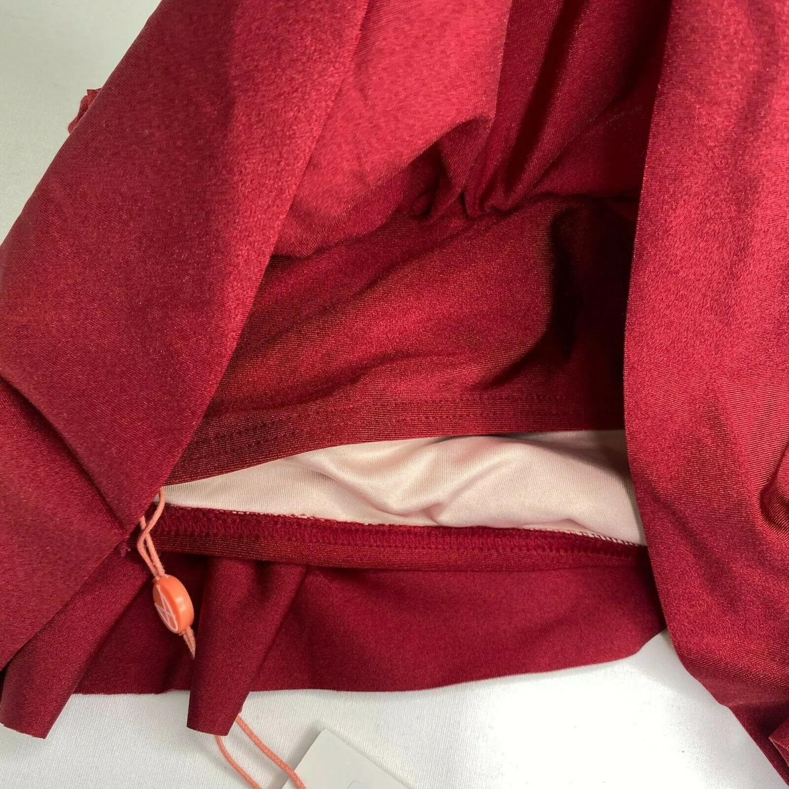 Mink Pink Bikini Womens‎ LARGE NWT Rosa Burgundy Ruffle Strapless Swim Top - Image 8