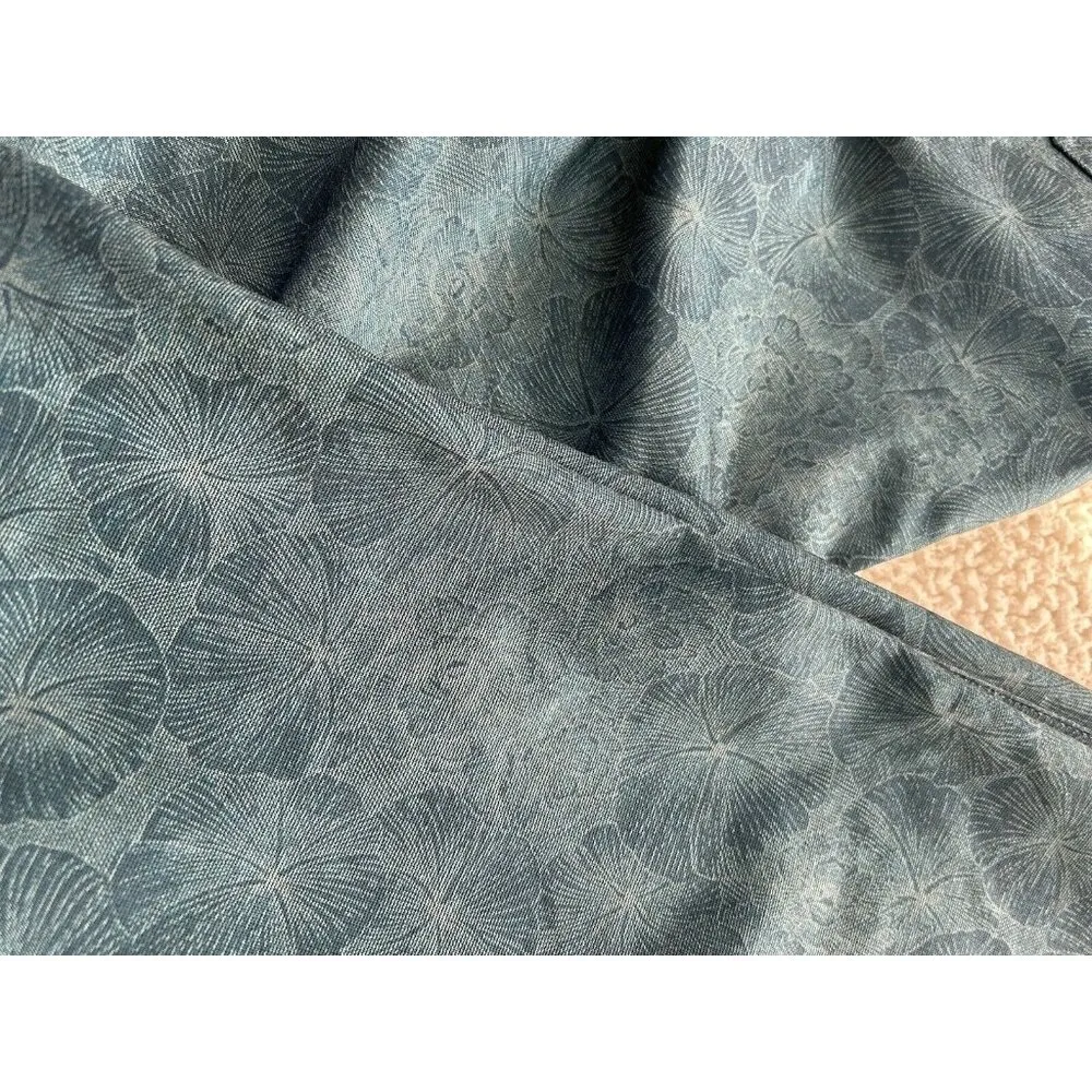 NYDJ Pull-on Leggings Jeans Jade Green Jacquard Floral Print Brocade Size 0 - Image 4