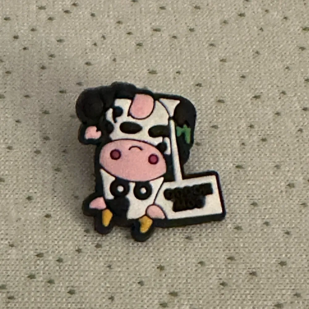 Jibbitz Ohhhhhh Moo Cow Croc Charms NWT White Size undefined - Image 2