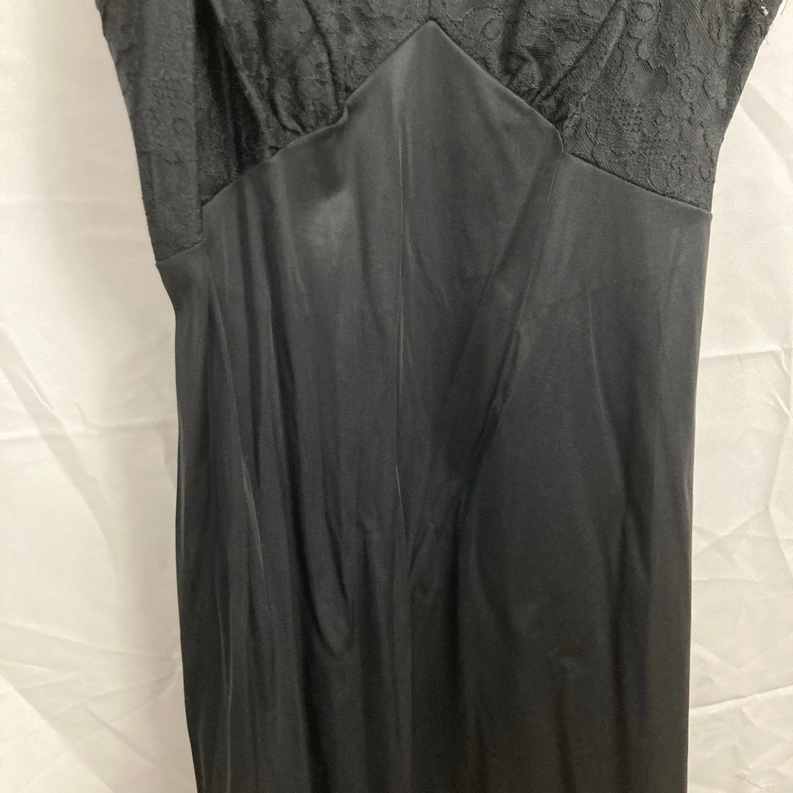 VTG Vanity Fair Womens S Black Lace Trim Slip Dress Coquette Romantic Feminine - Image 7