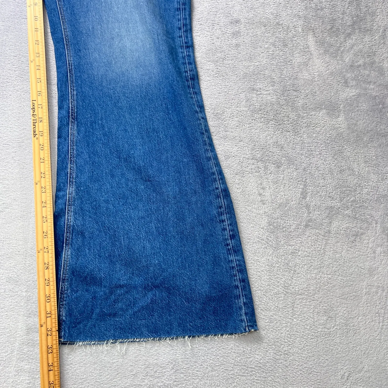 American Eagle Dreamy Drape Low Rise‎ Baggy Flare Jeans 16 Long Light Wash Y2K Blue Size 16P - Image 8