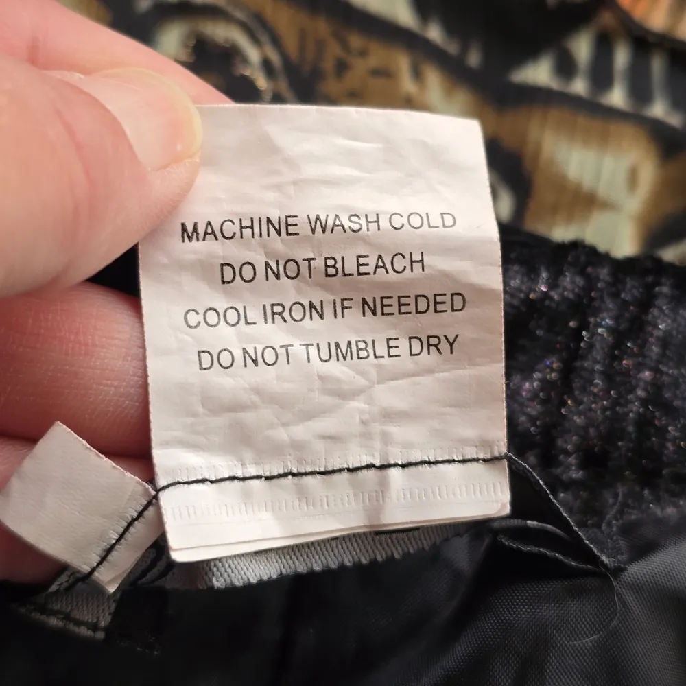 Script Y2K Whimsigoth Velvet Peasant Midi Skirt Script Border Print Size 20 Black - Image 7