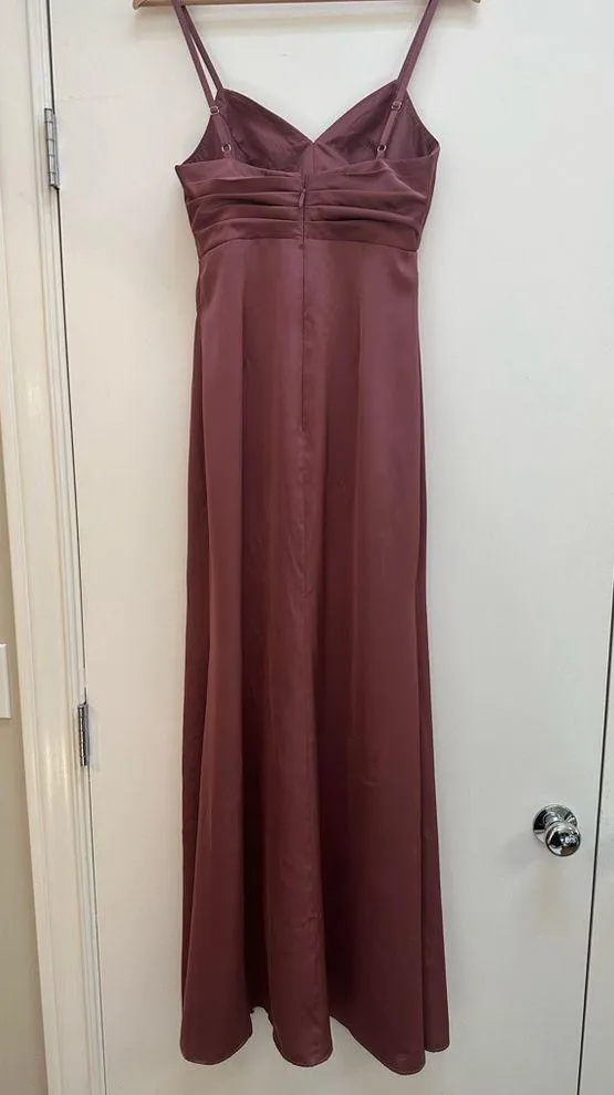 Linia stretch satin bridesmaid dress size A4 amethyst - Image 4