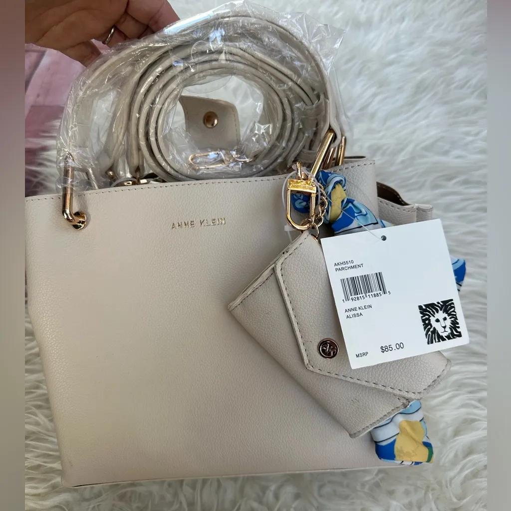 Anne Klein Cream Women's Bag - Image 5