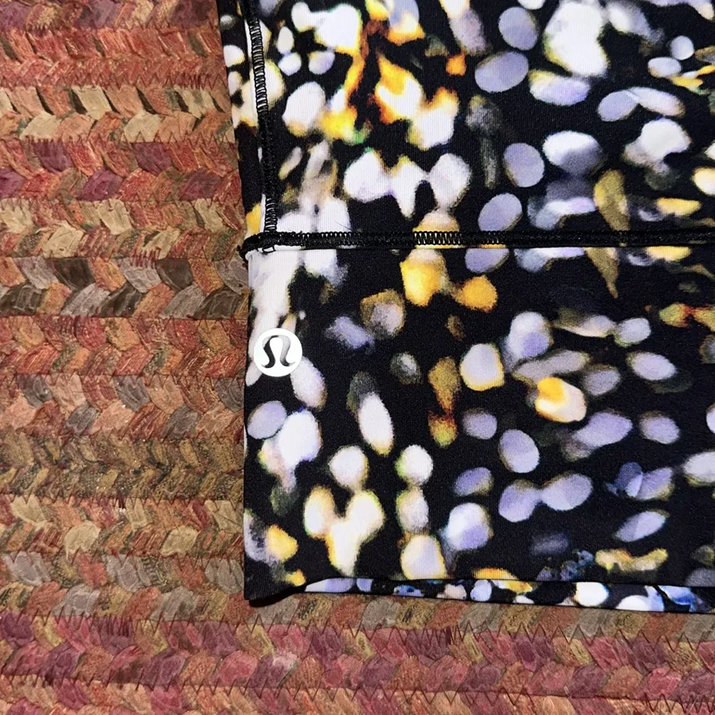 NWOT LULULEMON POWER PIVOT TANK METROPOLIS GLOW MULTI REVERSIBLE - Image 5