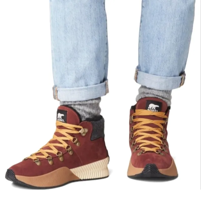 Sorel Out 'N' About III Conquest Boots EUC $145 Size 7   S3816 - Image 2