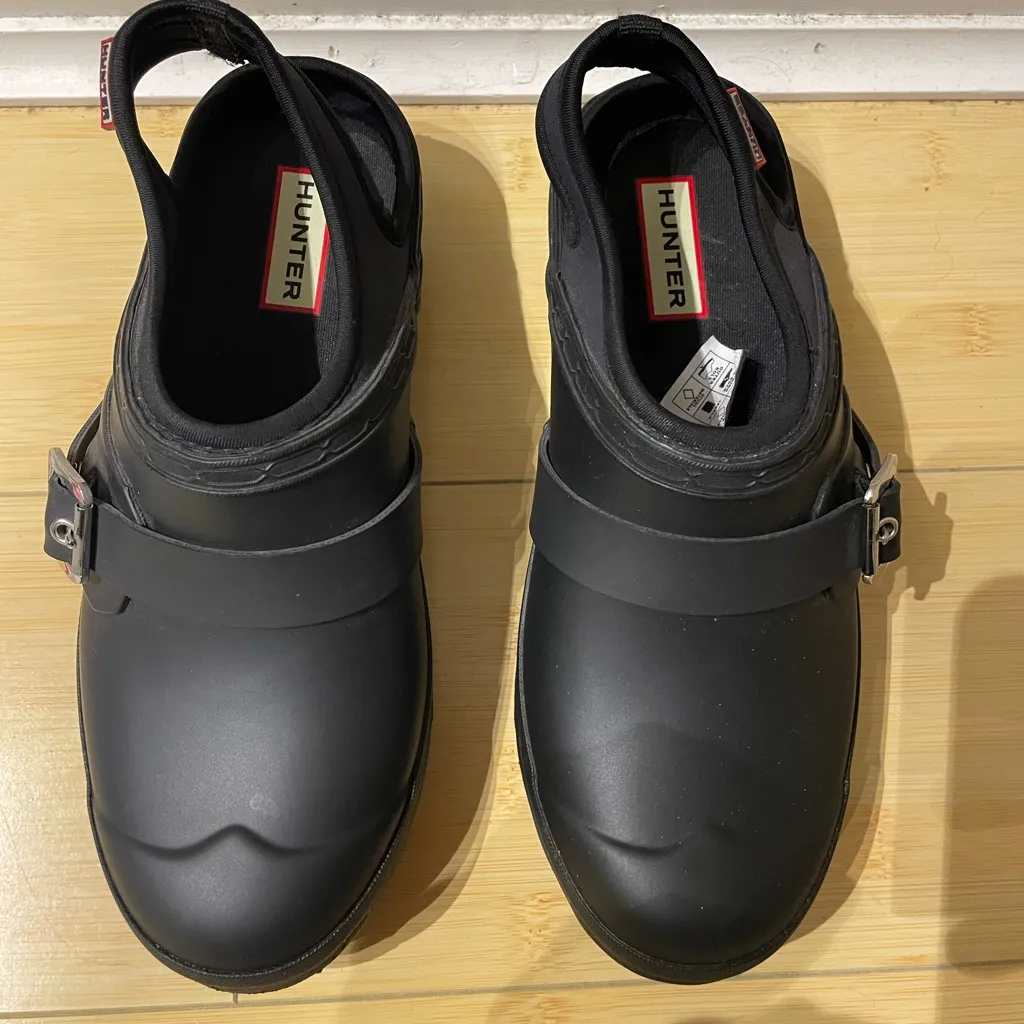 Hunter Black Slingback Mules with Silver Buckle Waterproof size 7 - Image 2