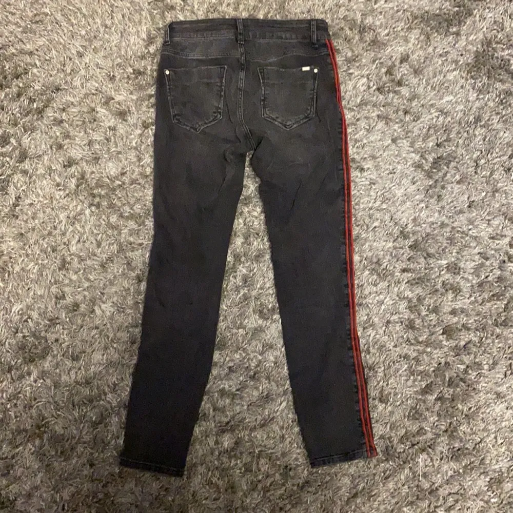 Zara black jeans with red stripe - Image 2