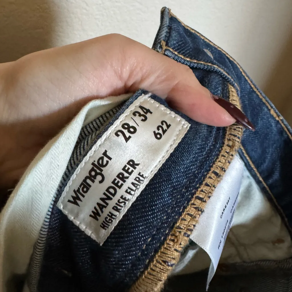 Wrangler Wanderer High Rise Flare Jeans Size 28 x 34 Tall Dark Indigo 622 - Image 7