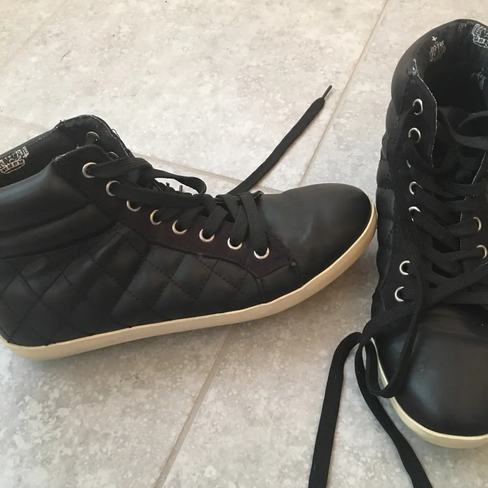 Forever 21  Sneakers - Image 2