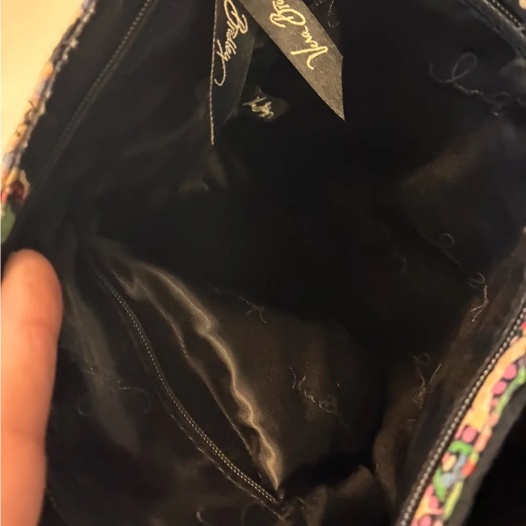 Vera Bradley retired Kiev Paisley Crossbody w/ Chic Buds USB Power Charger Bank - Image 7