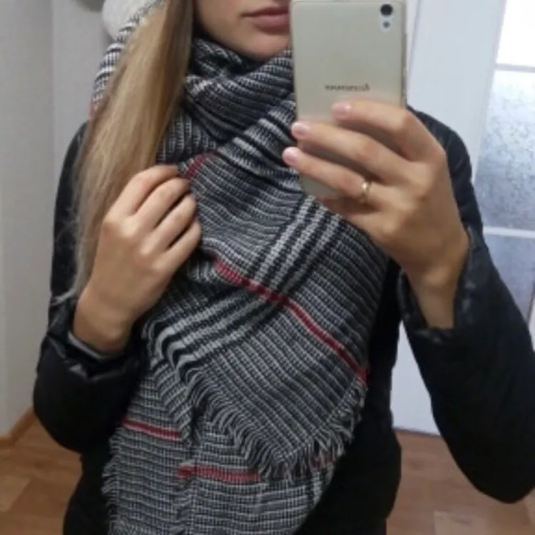 NEW Black White Red Houndstooth Fringe Large Blanket Scarf Knit University of Alabama Wrap - Image 6