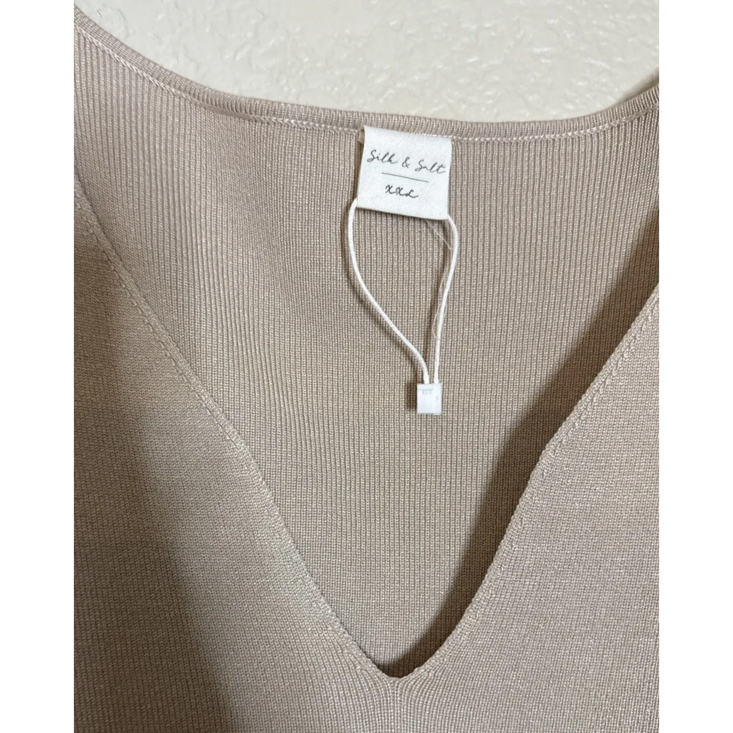 Silk & Salt Womens XXL Tan V Neck Long Sleeve Sweater Capsule Minimalist NEW - Image 3