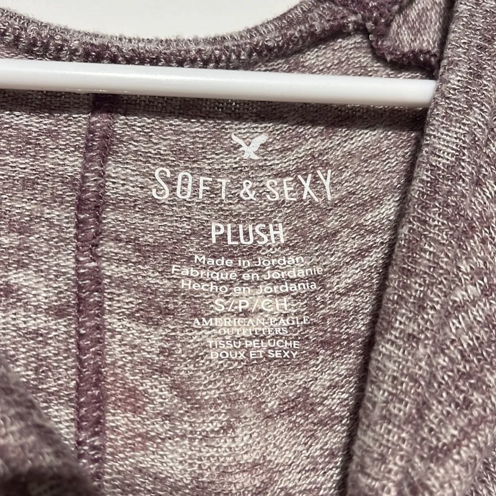 American Eagle Soft & Sexy Plush Marled Purple High Low Long Sleeve Tee Size S - Image 6