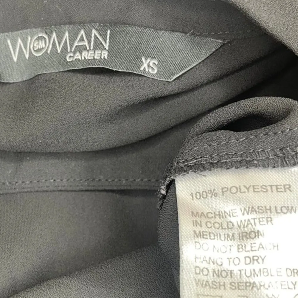 SM Woman Women's Mock Neck Sleeveless Top w/Button Shoulder Accent XS Black - Image 5