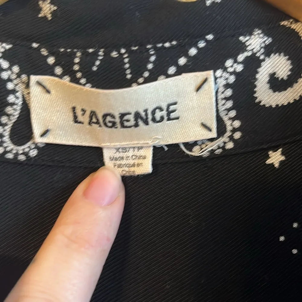 L’Agence Long Sleeve Button Up Collared Floral Western Patterned - Image 3