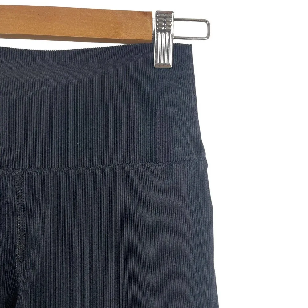 Beach Riot Lauren Black Ribbed High Rise Legging Size Medium Mesh Stretch Yoga - Image 4