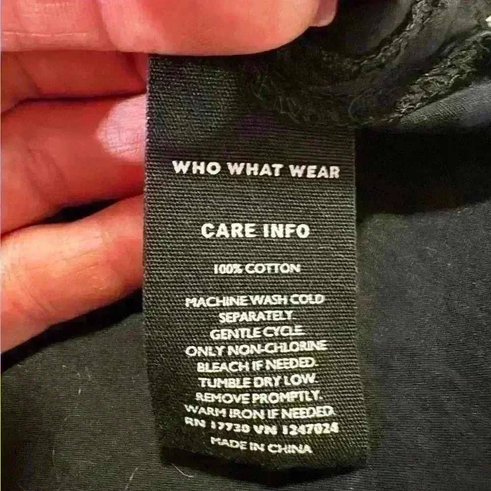 Women’s Who What Wear Button Down - Image 4