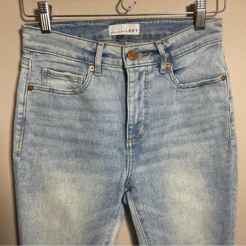 LOFT Curvy High Rise Skinny Jeans - Image 5