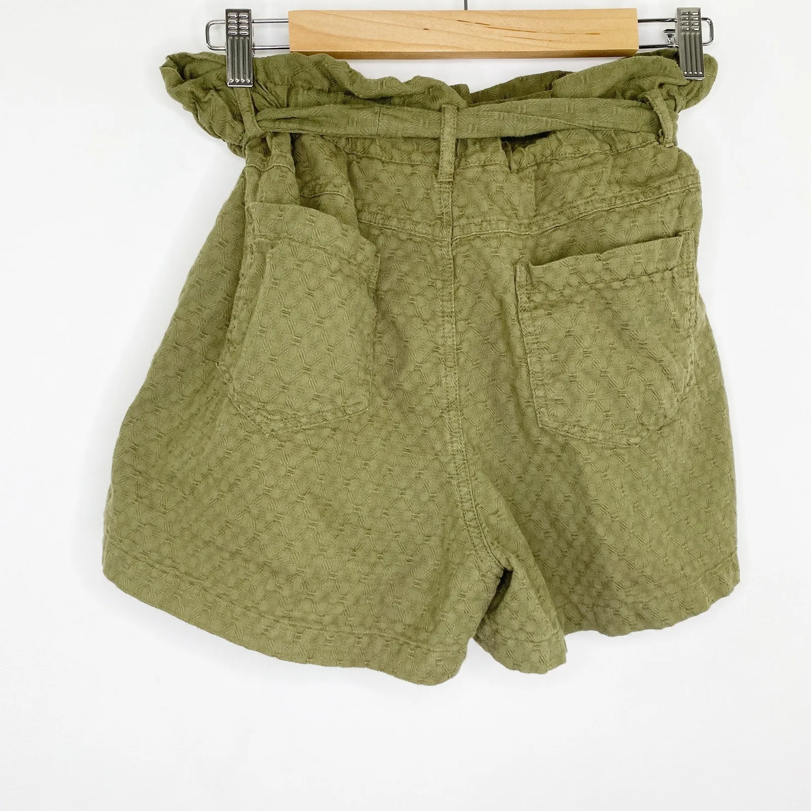 Anthropologie Amadi Rhys Green Textured Paperbag Shorts‎ Women's Size Small S - Image 2