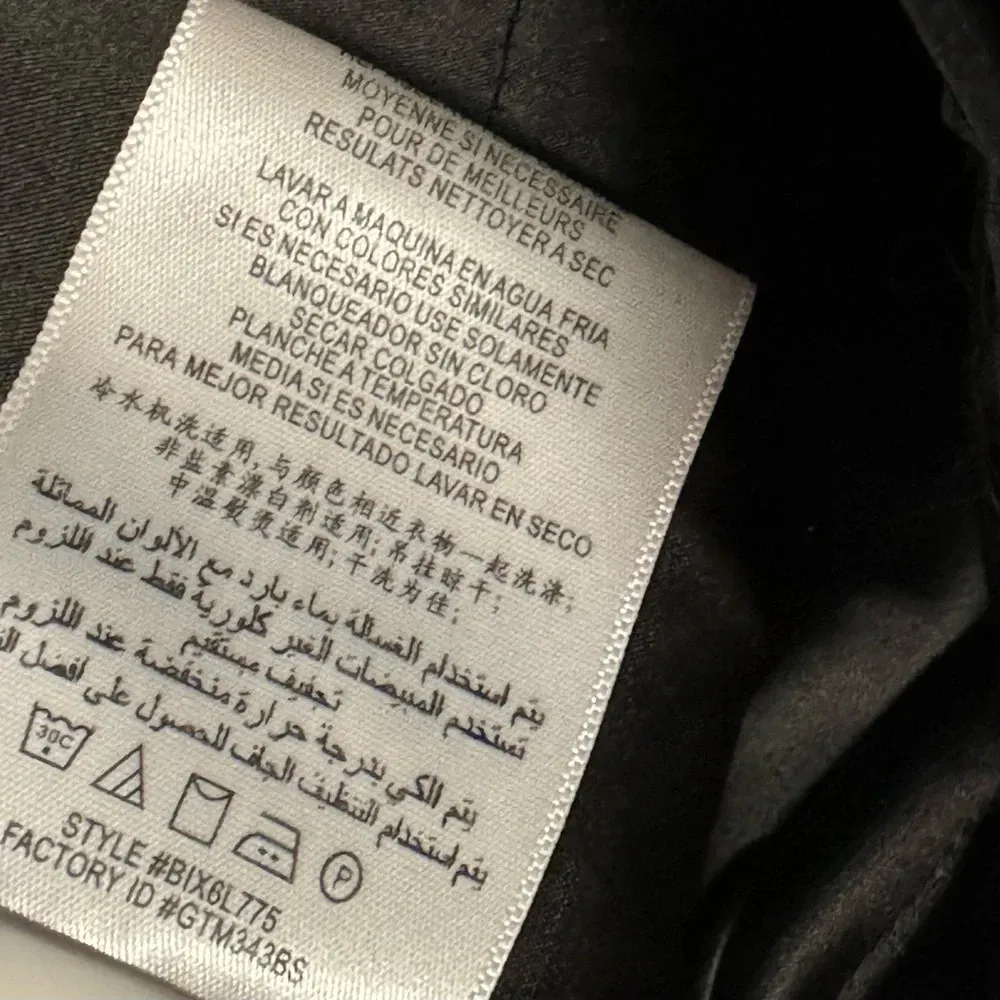 MAX & CLEO Black Ruched Dress Bodycon Floral Embellishments V neckline Size 4 - Image 6