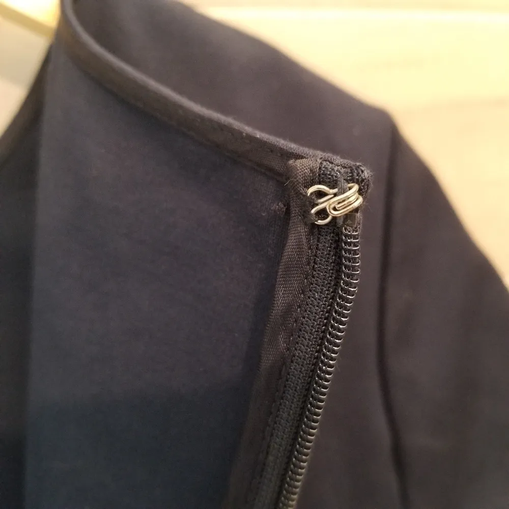 {6} Brooks Brothers Embroidered Floral Shift Dress Deep Navy - Image 10