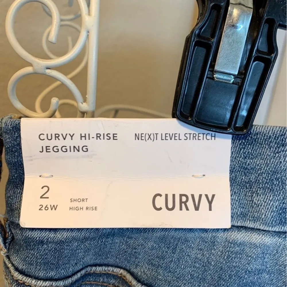 American Eagle jeans 26W - Image 3