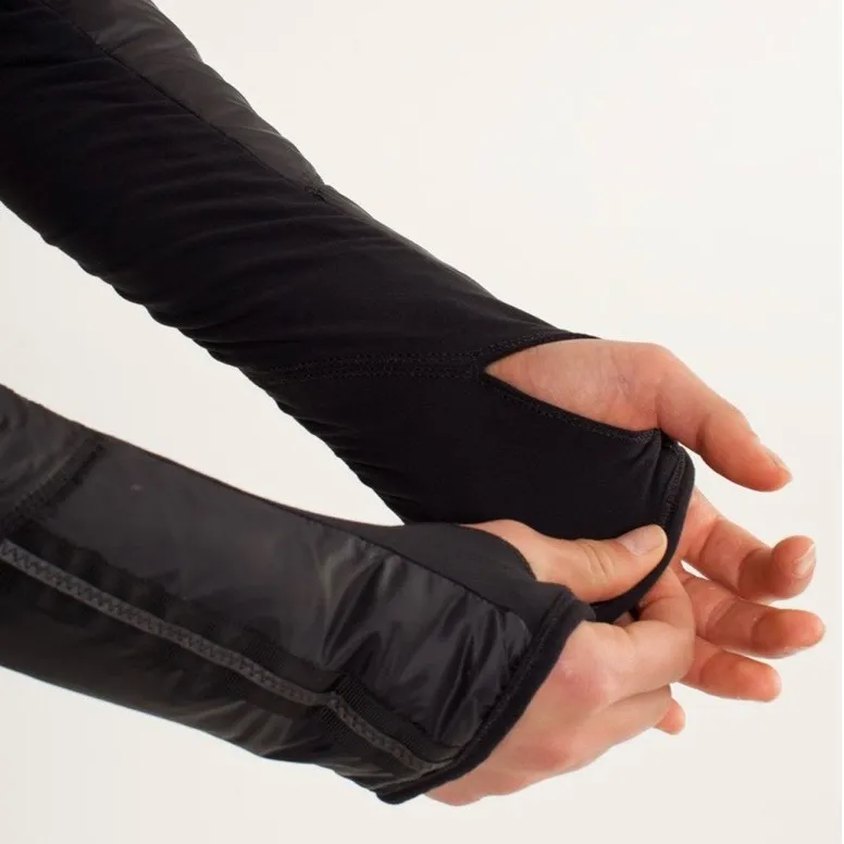 2012 Lululemon What The Fluff Pullover Jacket Coat Black Size 4 | Rare Find - Image 8