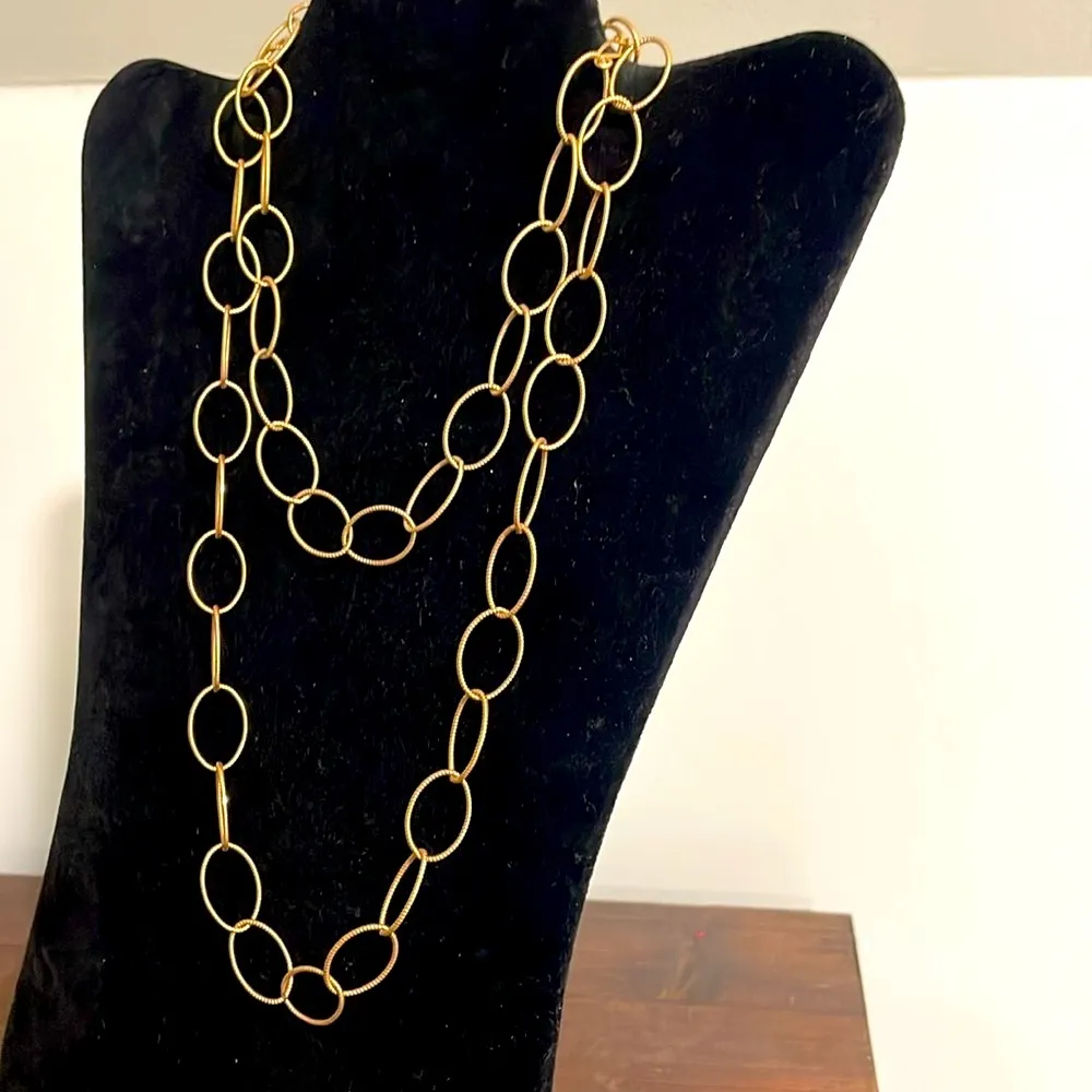 Theresa Mink Open Loop Gold Tone 38” Chain Necklace - Image 3