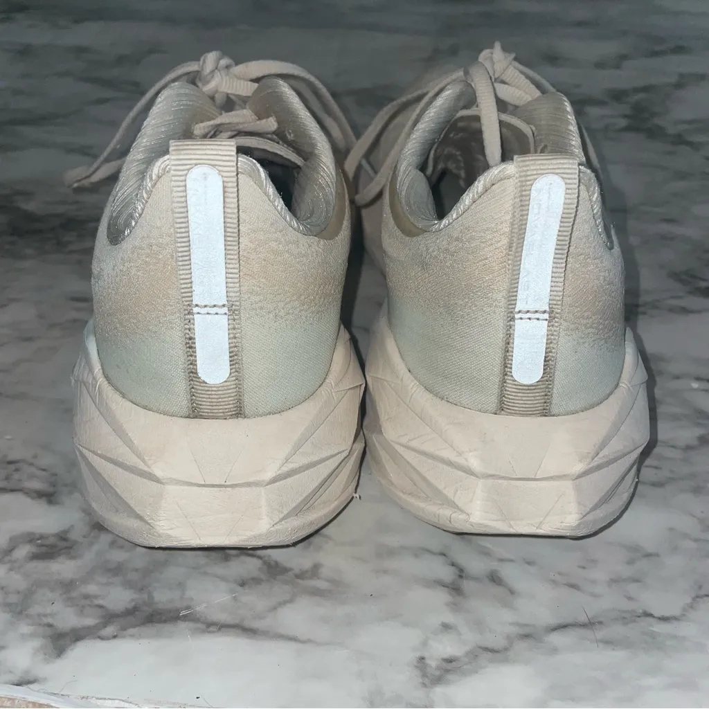 Asics Nova Blast 4 Running Shoes - Image 4