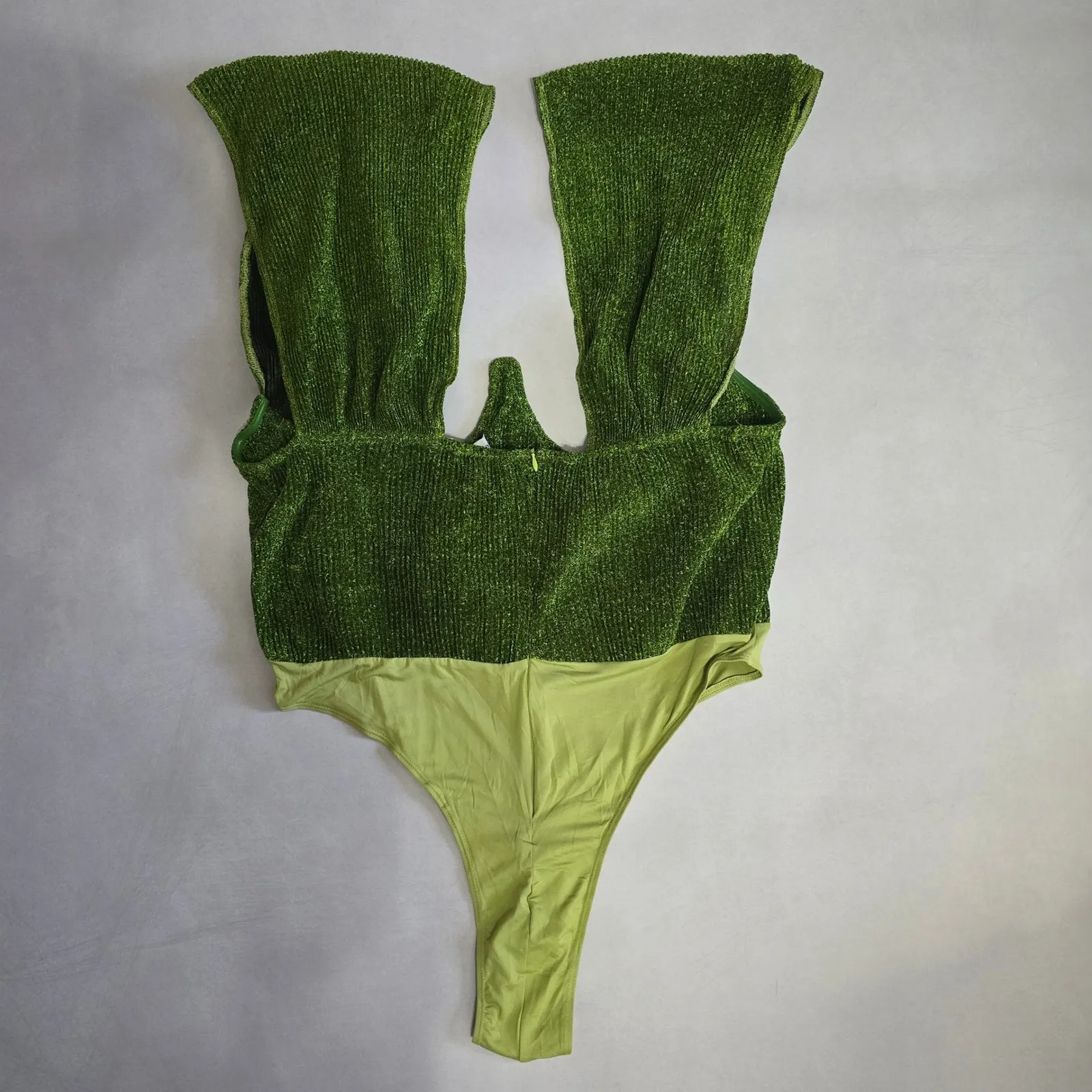 Pretty Little Thing Green Sparkle Plunge V Neck One Piece Bodysuit Top‎ Plus 18 - Image 3