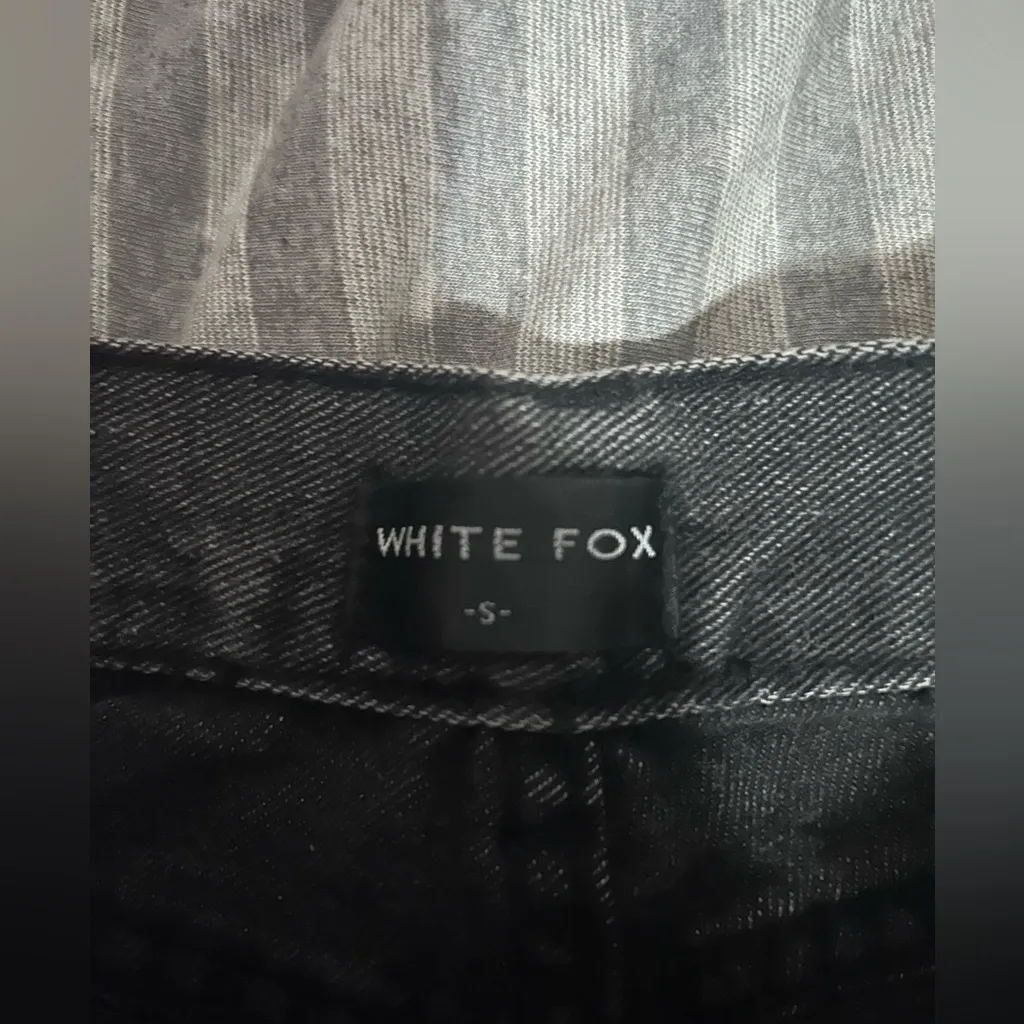 White Fox Boutique Dark Gray Wide Leg Jeans - Image 3
