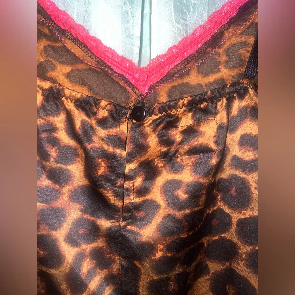 Vintage Tripp NYC leopard print satin slip dress with hot pink lace trim medium - Image 8