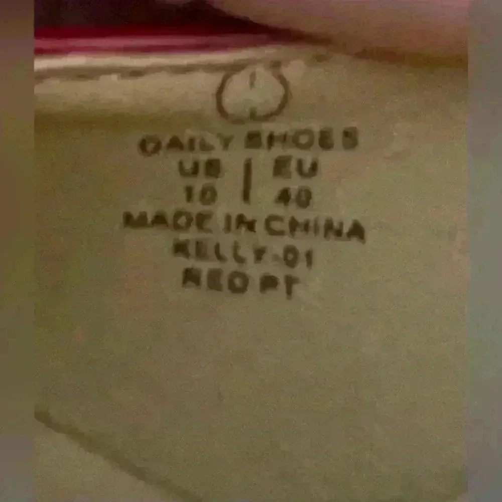 Vintage Daily Shoes Kelly Lip Stick Red, Mary Jane style 6 inch pumps; size 10 Red - Image 6