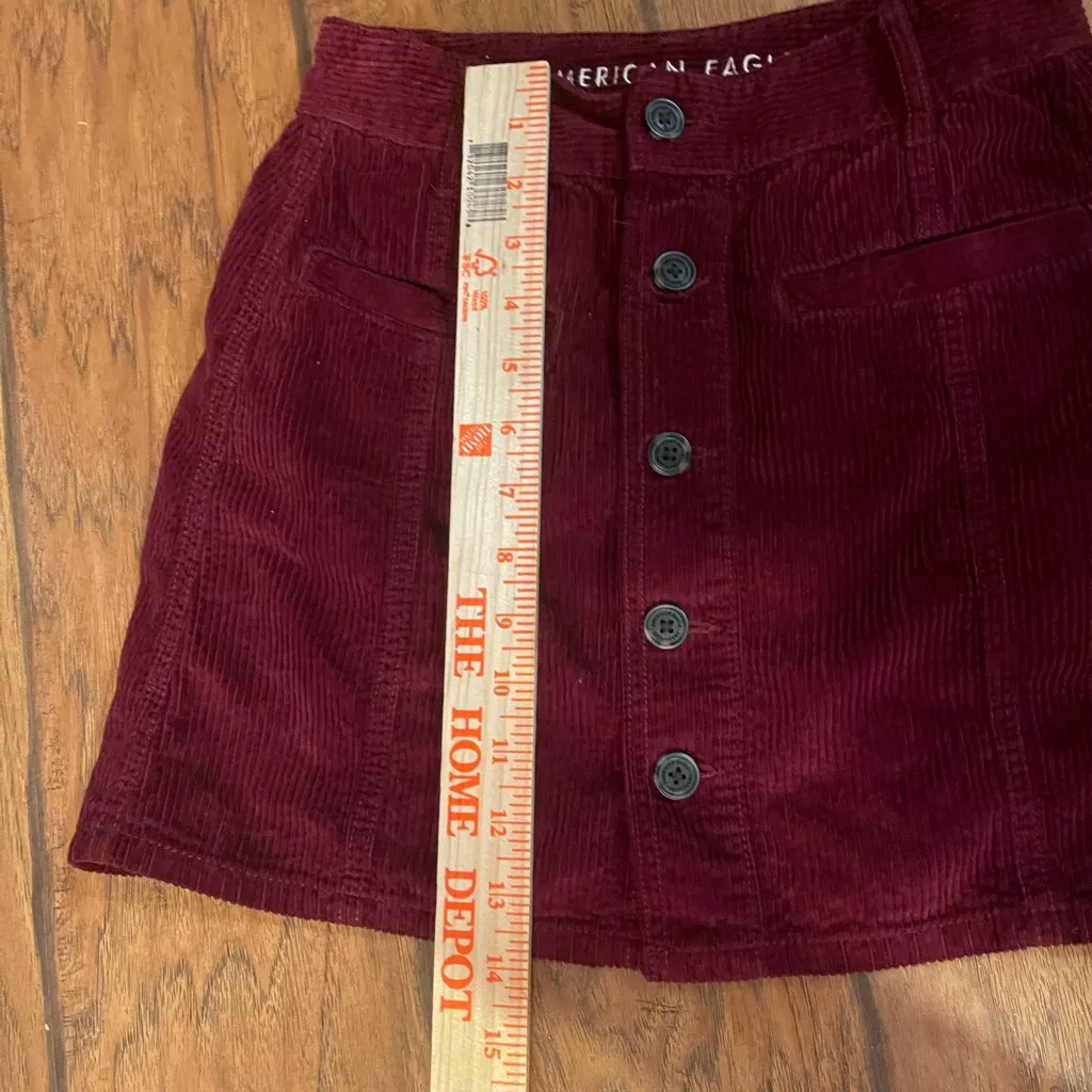 American Eagle Outfitters Burgundy Corduroy Skirt Fall Autumn mini skirt - Image 4