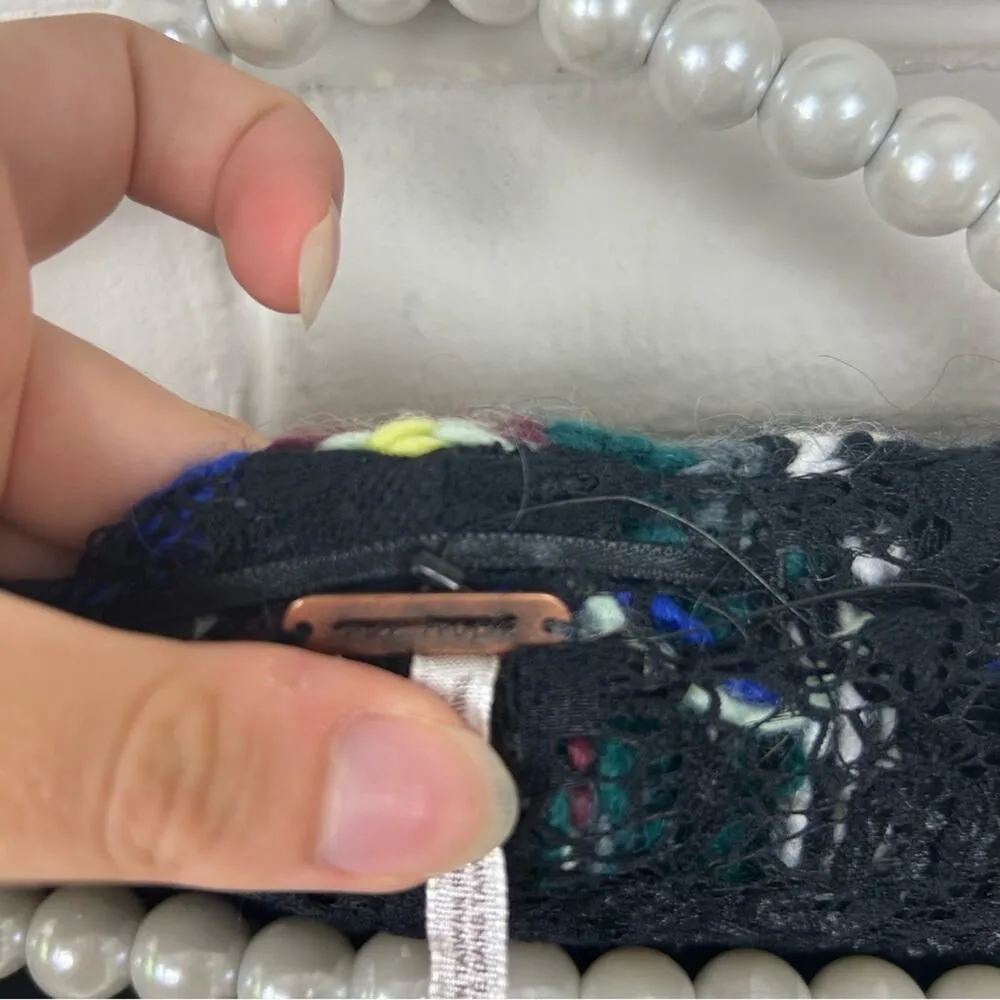 Free People Fair Isle Carnival Knit Cropped Shrug Sweater Size S - Image 11