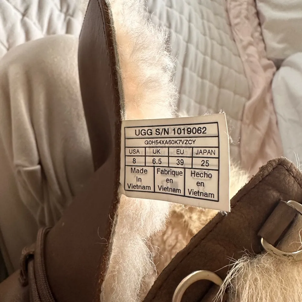 Ugg aya waterproof boots - Image 4