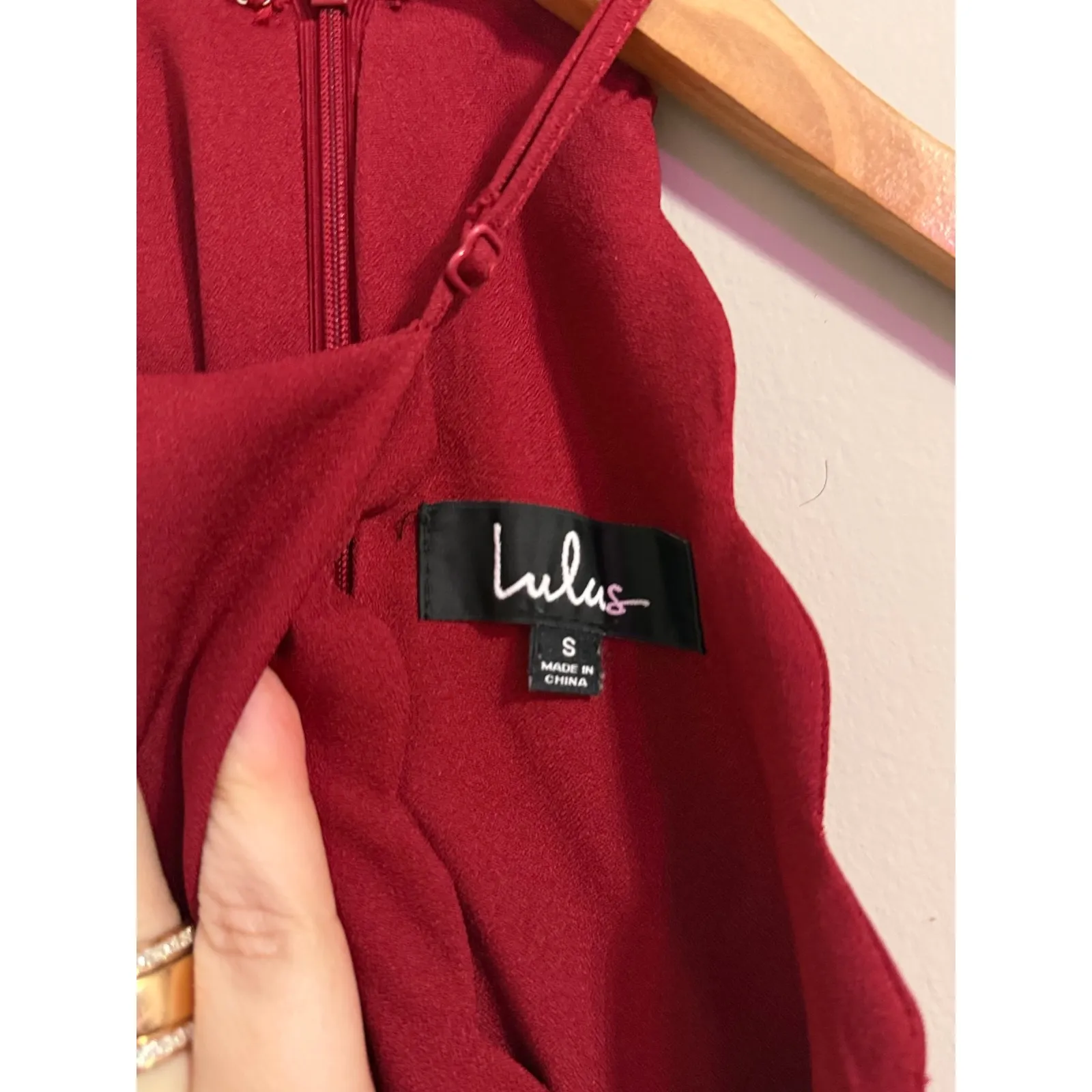 Lulus Red Scalloped Neck Halter Mini Dress Women's Size S Cocktail Party - Image 3