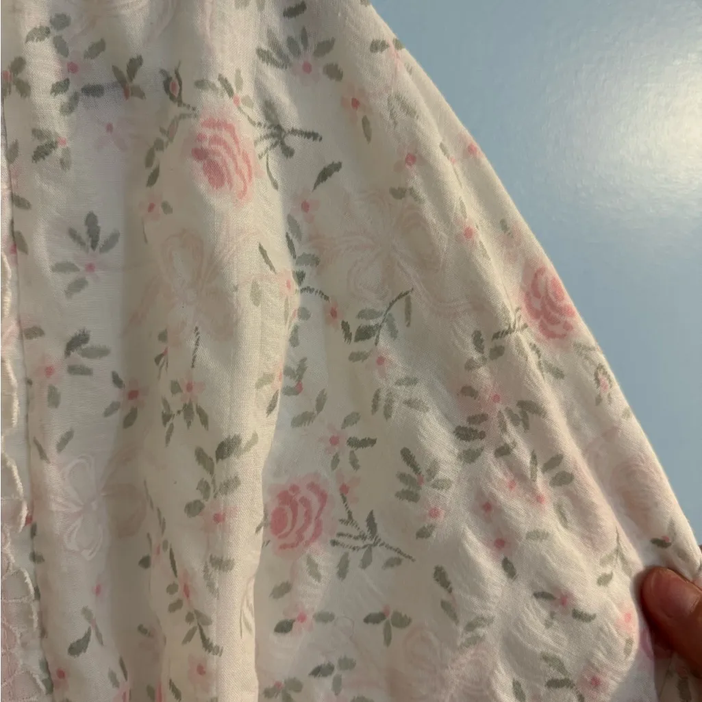 Gorgeous vintage shabby chic lightweight robe size S/M Size M - Image 4