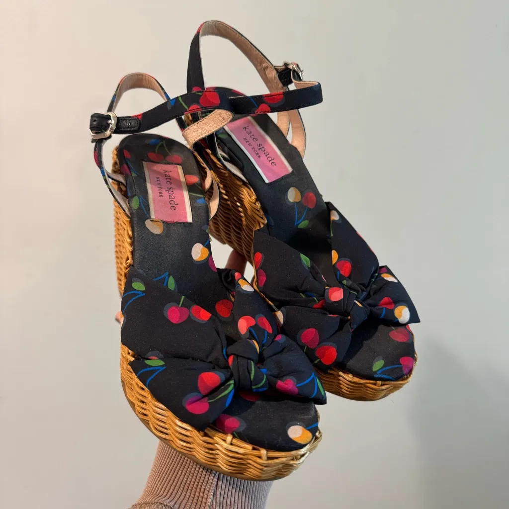 Kate Spade Anita Wedge Sandals Cherry Print 9B - Image 3