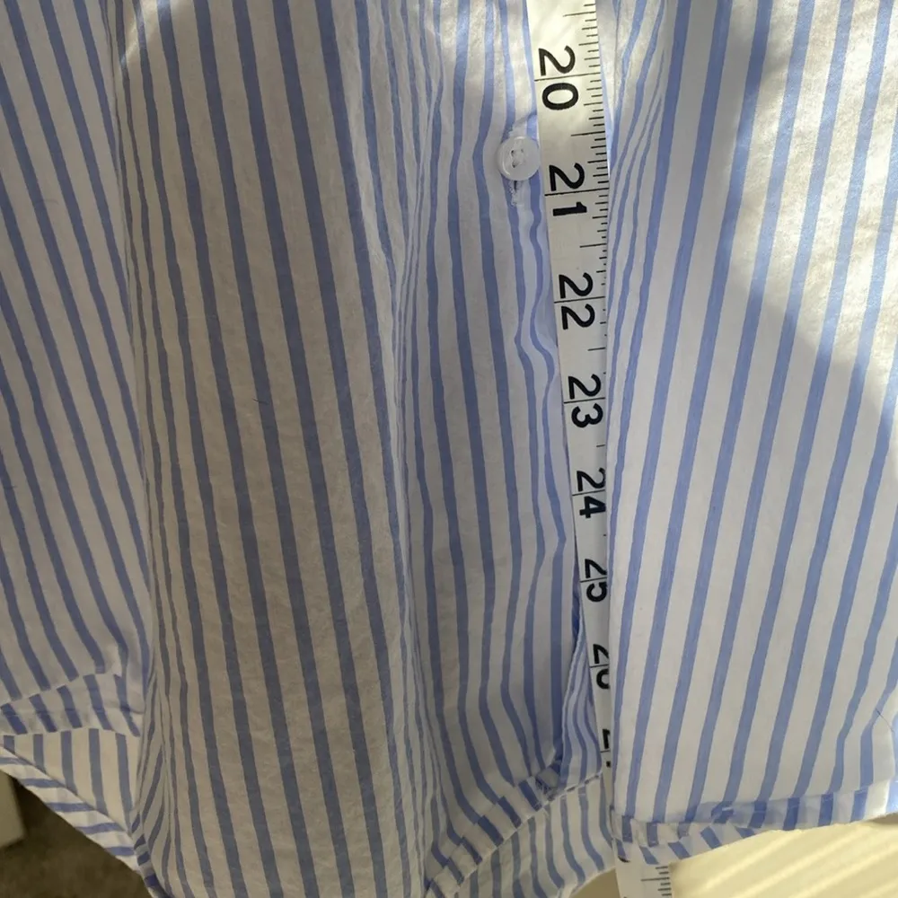 Express Lightweight Striped Boyfriend Button Down Shirt Size Medium Blue Stripe - Image 8